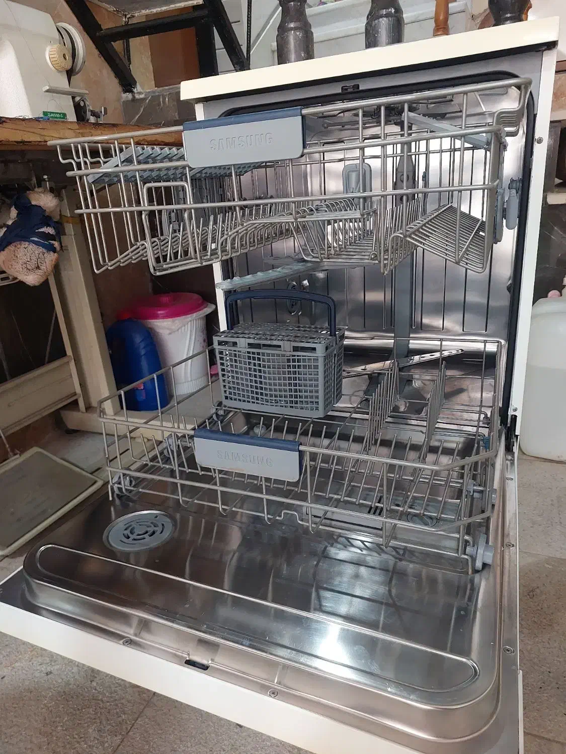 ظرفشویی سامسونگ ۱۴ نفره خشک کن قوی و۸ حالت شتسشو|ماشین ظرفشویی|اردبیل, |دیوار