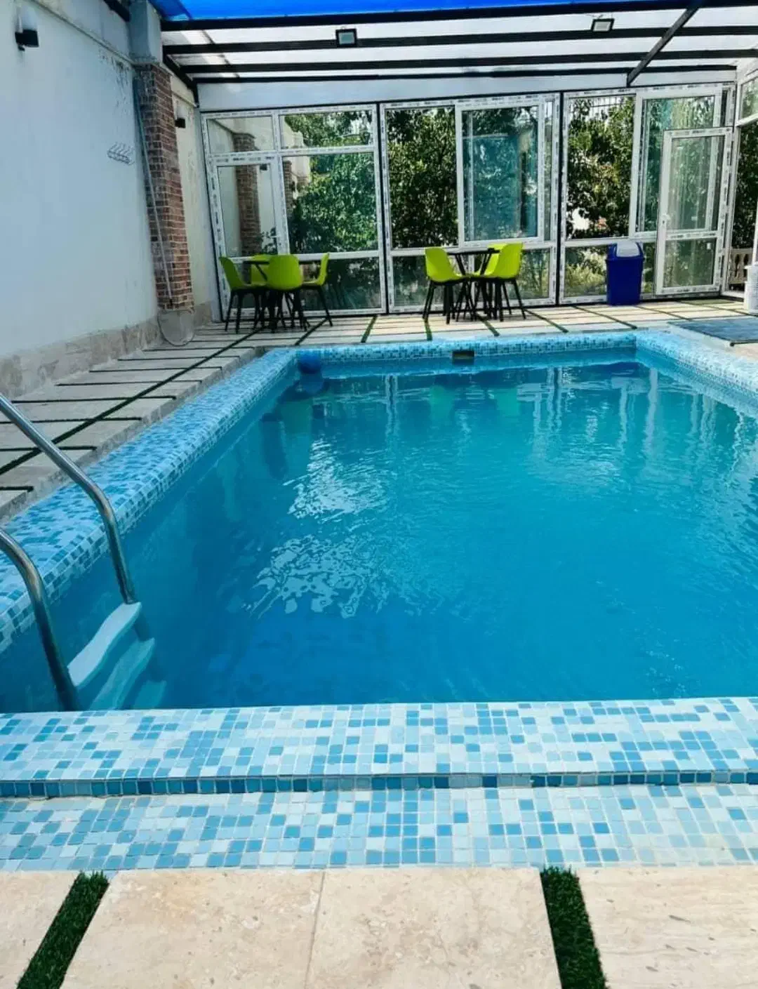 اجاره ویلا دربست استخر آب گرم نوساخت|اجارهٔ کوتاهمدت ویلا و باغ|تهران, فتح|دیوار