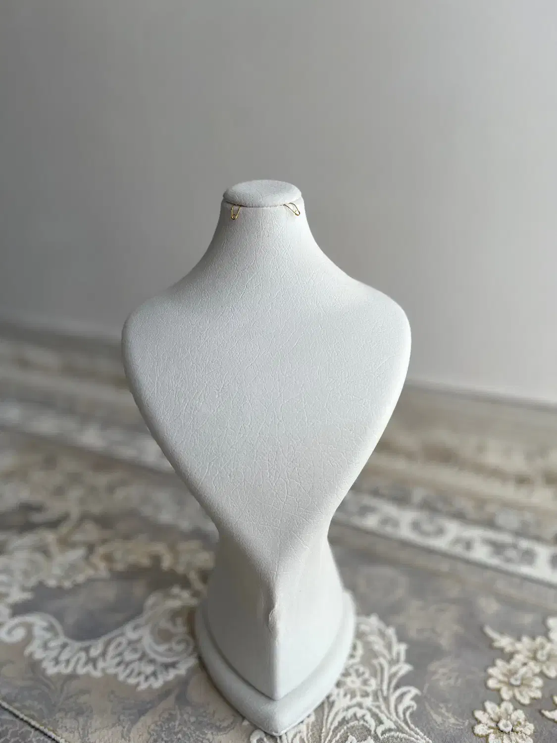 استند اکسسوری|زیورآلات و اکسسوری|قائن, |دیوار