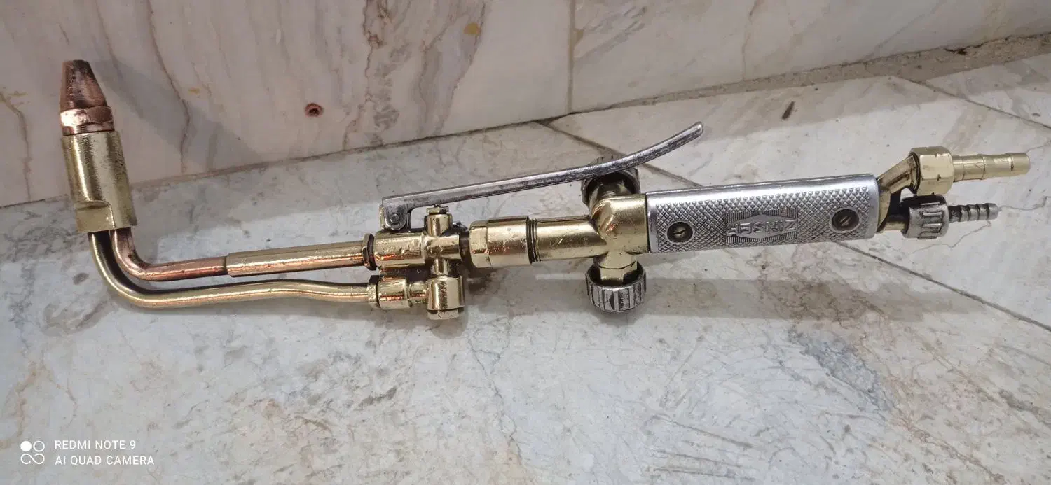 سرپیک زینسر|ابزارآلات|تربت‌حیدریه, بالا ولایت|دیوار