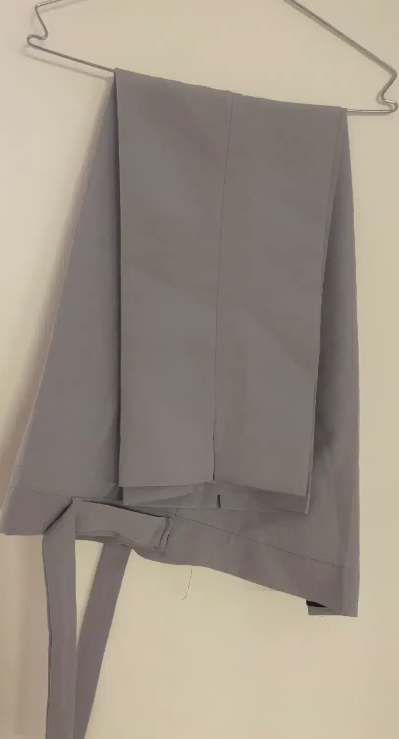 لباس بیرونی|لباس|نیشابور, کوی فرهنگیان|دیوار