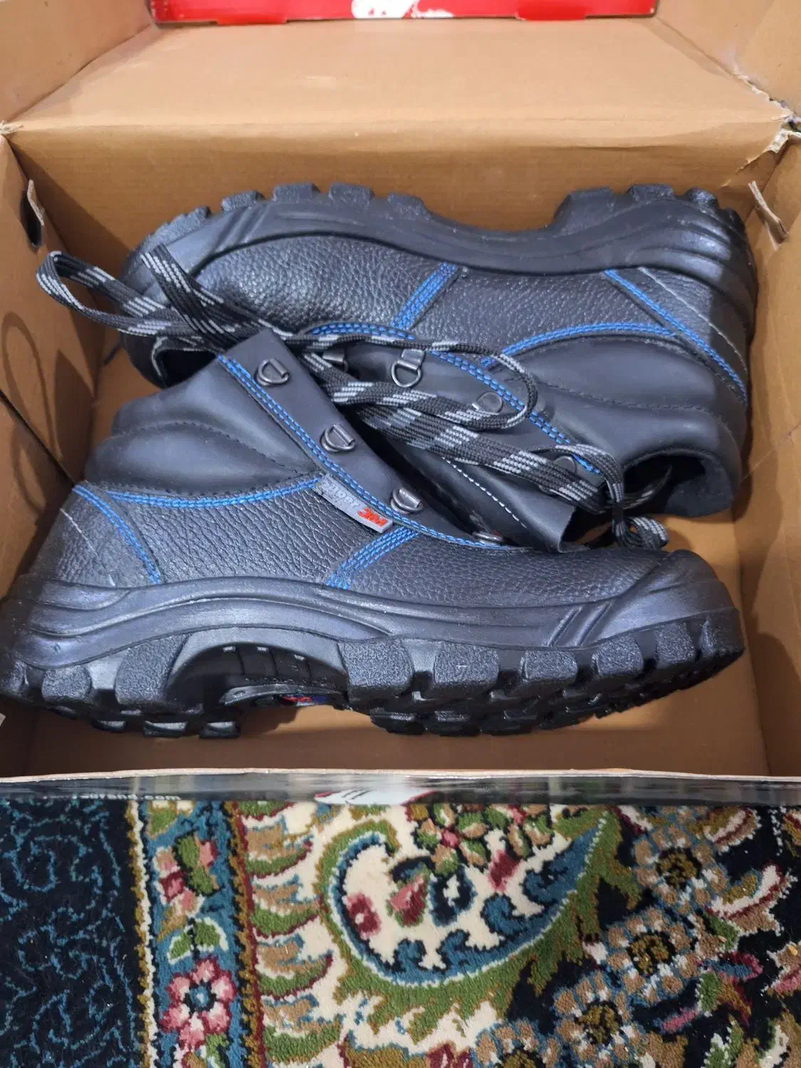 کفش کار|کیف، کفش، کمربند|سیرجان, |دیوار