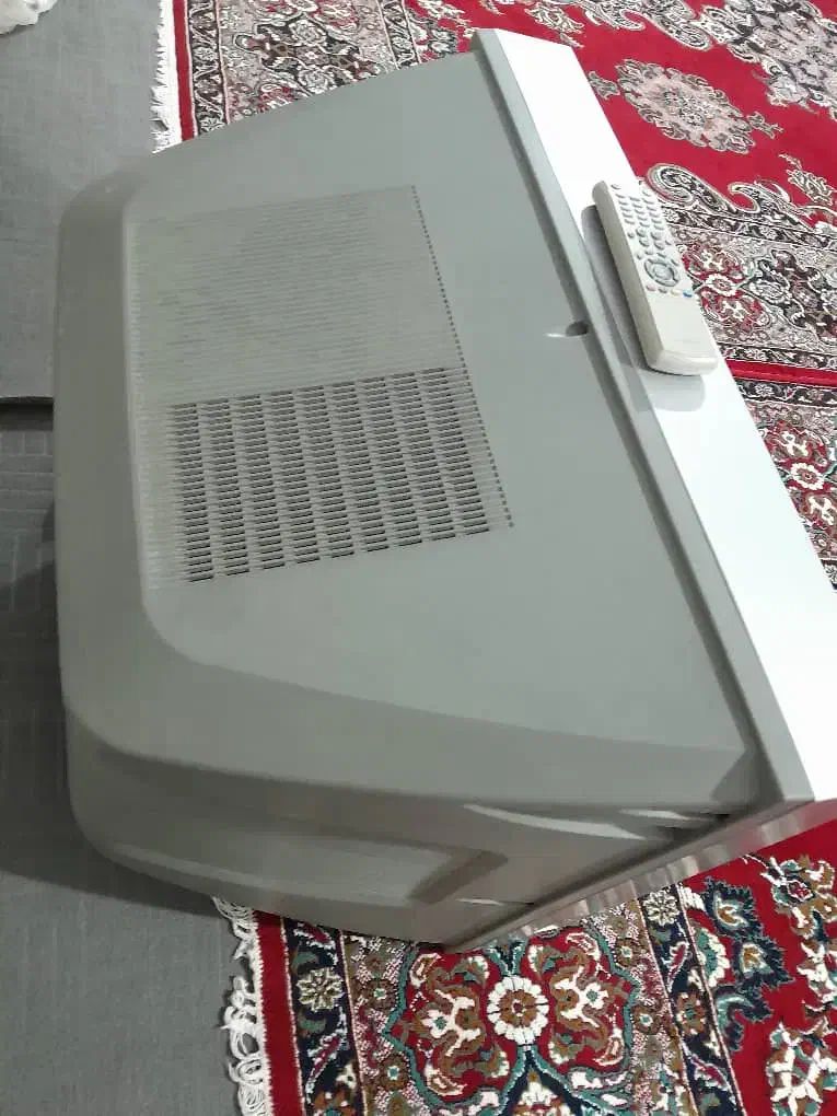 تلویزیون ۲۹|تلویزیون و پروژکتور|ایلام, |دیوار