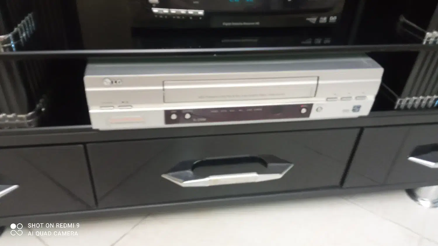 میزتلوزیون سالم مناسب باغ|میز تلویزیون|تبریز, |دیوار