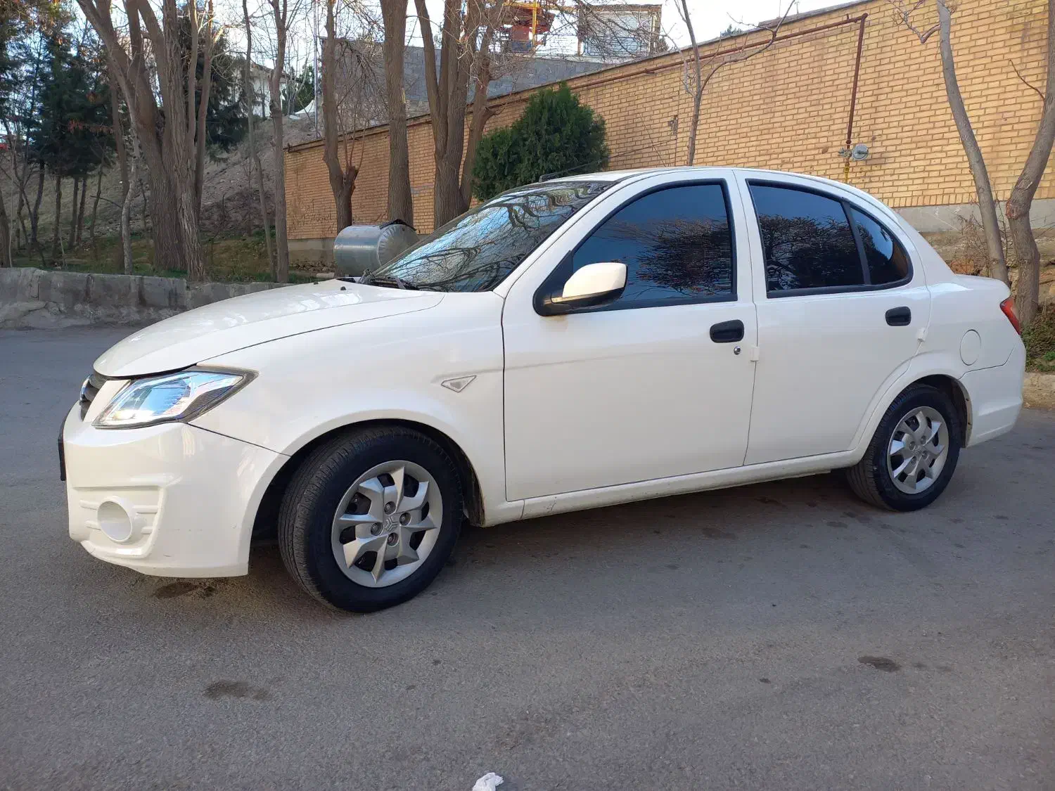 ساینا 1400|خودرو سواری و وانت|بروجرد, |دیوار