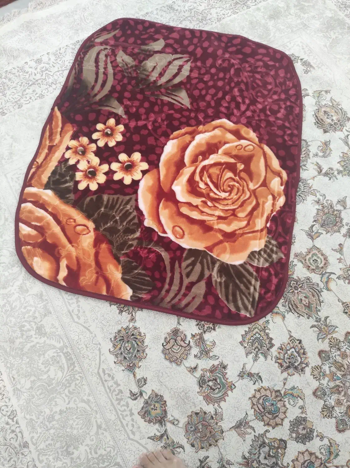 پتوی نوزادی|رختخواب، بالش، پتو|گنبد کاووس, |دیوار