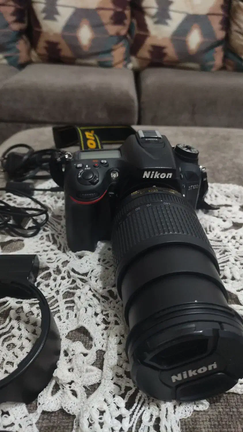 دوربین Nikon D7100 کم کار کرد+لنز 18-140 در حد نو|دوربین عکاسی و فیلم‌برداری|شیراز, شهرک مهدی‌آباد|دیوار