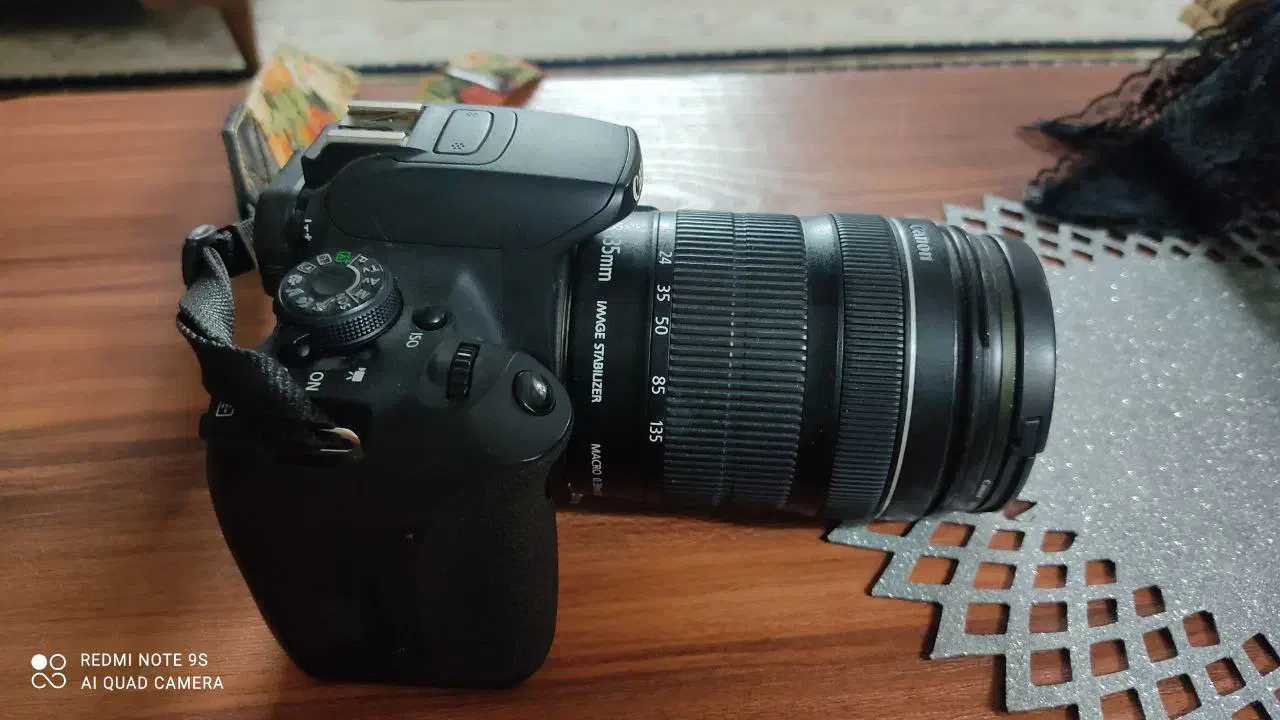 Canon 700d لنز ۱۸-۱۳۵|دوربین عکاسی و فیلمبرداری|کاشان, فاز ۲ ناجی آباد|دیوار