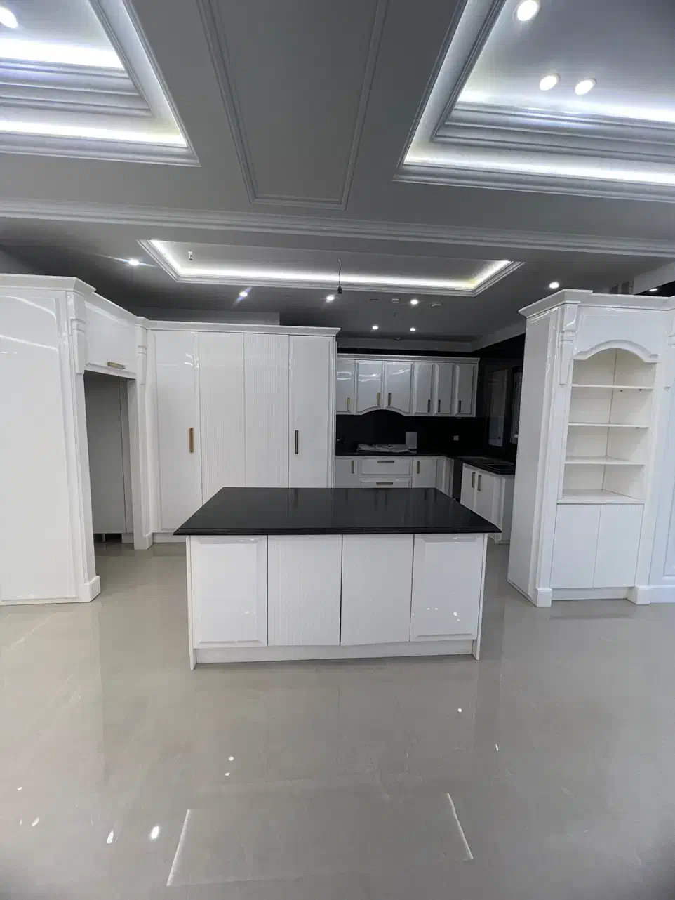 جردن ۱۴۵ متر ۳ خواب لوکس