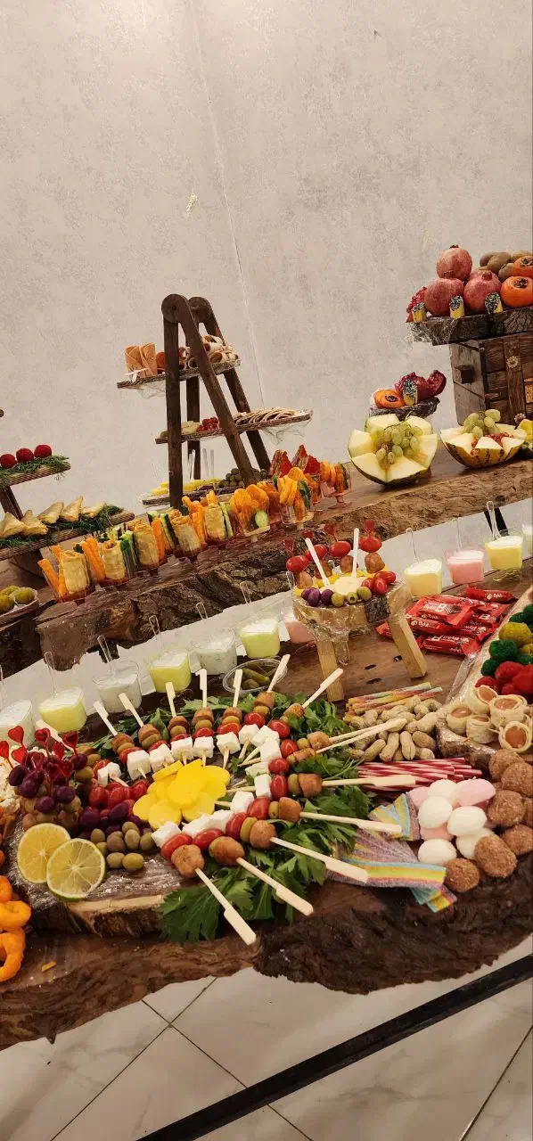 فینگر فود و میوه ارایی و چیدمان میز|خدمات پذیرایی، مراسم|اصفهان, شمس آباد|دیوار