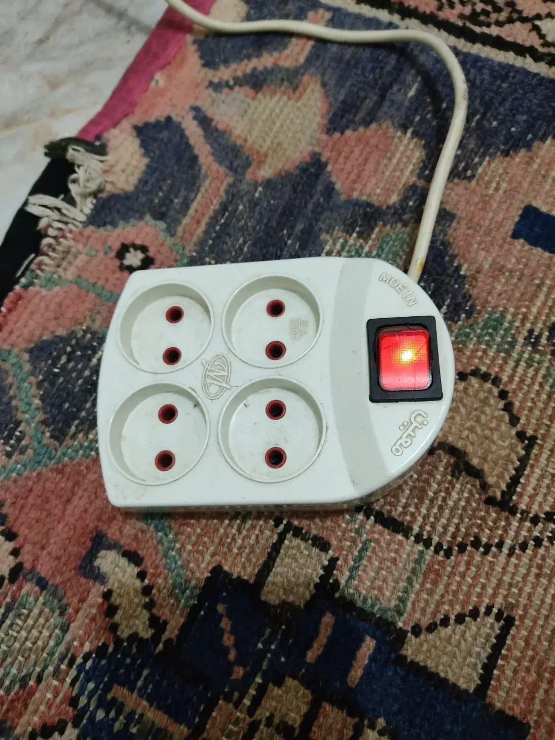 چهار راهی برق|سایر لوازم برقی|قدس, شهر‌قدس|دیوار