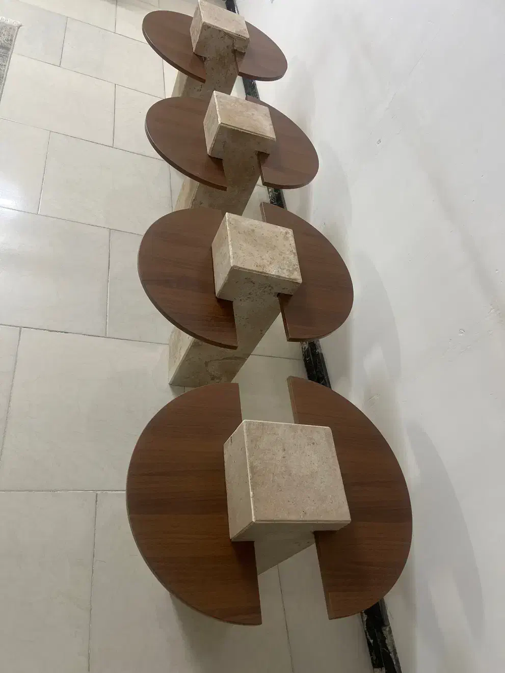 گل میز|مبلمان خانگی و میز عسلی|صدرا-فارس, فاز ۲|دیوار