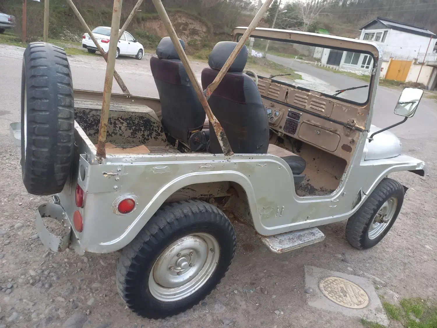 جیپ km مدل ۶۷|خودرو کلاسیک|رشت, توشیبا|دیوار