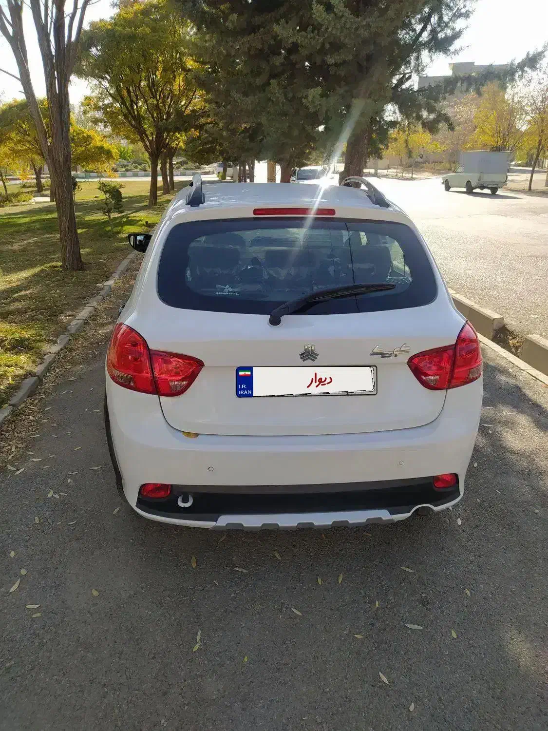 کوییک ۴۰۲دریچه سیمی گارانتی فعال|خودرو سواری و وانت|الیگودرز, |دیوار