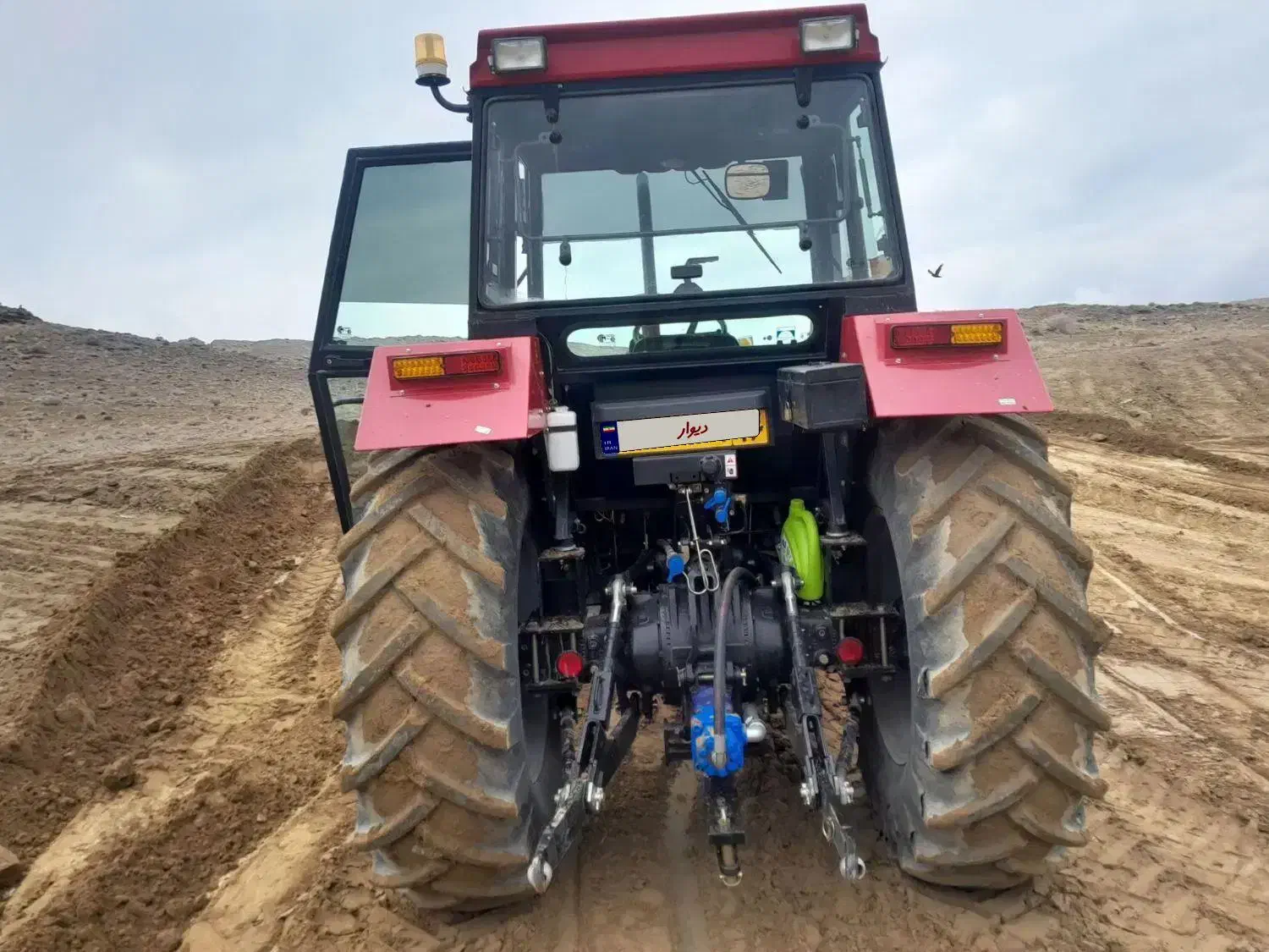 تراکتور ۴۷۵ اتاق فافریک بیل دار|خودرو سنگین|سلفچگان, |دیوار