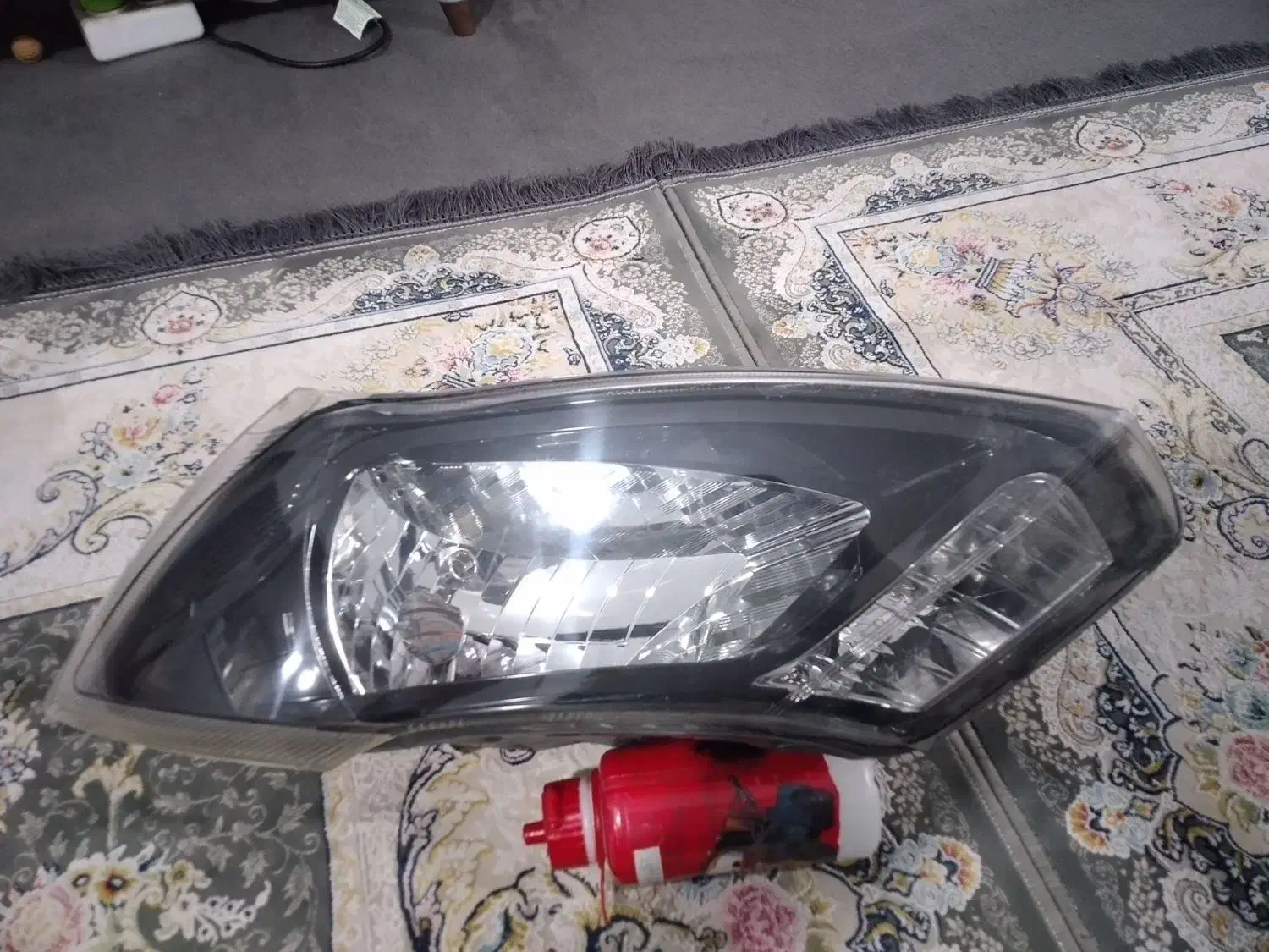 چراغ جلو کوییک سمت راننده|قطعات یدکی و لوازم جانبی|محمدشهر, سیدآباد|دیوار