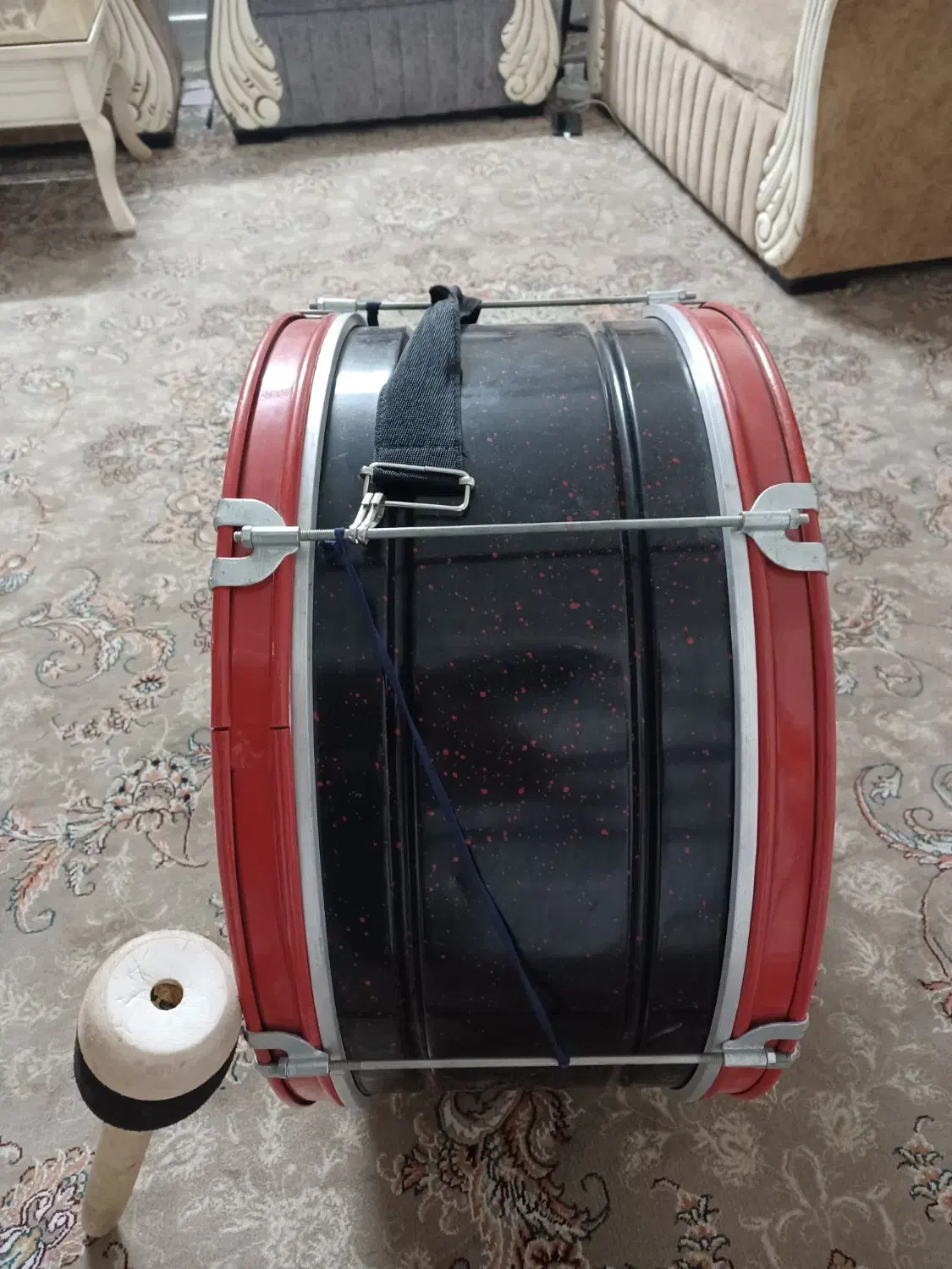 طبل|درام و پرکاشن|مشهد, کوی ولیعصر|دیوار