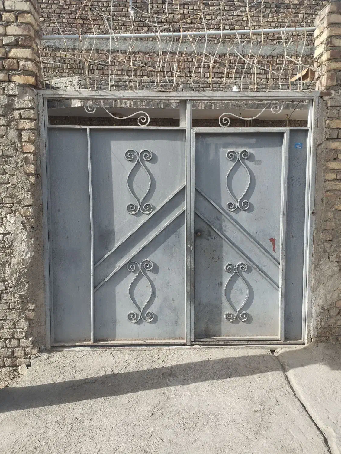 درب حیاط|مصالح و تجهیزات ساختمان|زابل, |دیوار