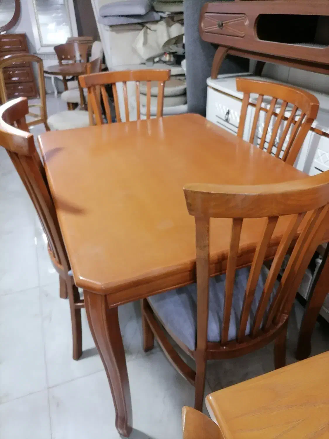 میز نهار خوری 4نفره|میز و صندلی غذاخوری|سبزوار, مدرس|دیوار