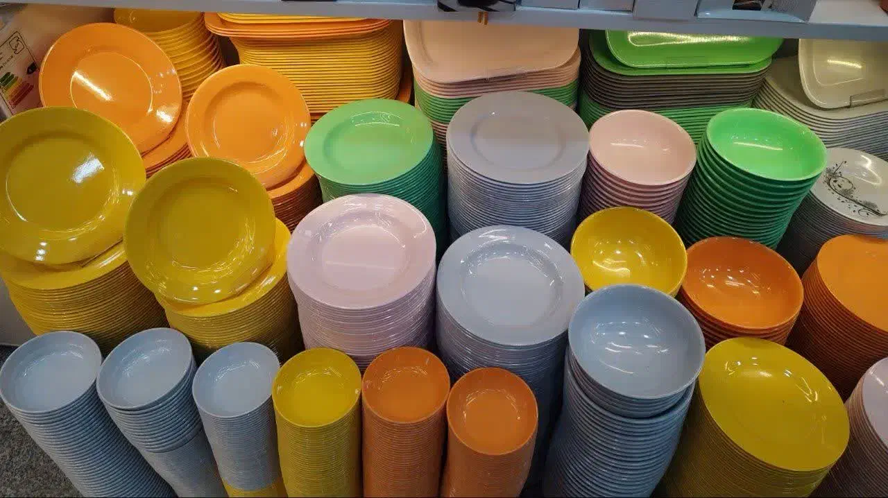 ملامین رنگی نشکن سرویس و فله|ظروف سرو و پذیرایی|مشهد, سجادیه|دیوار