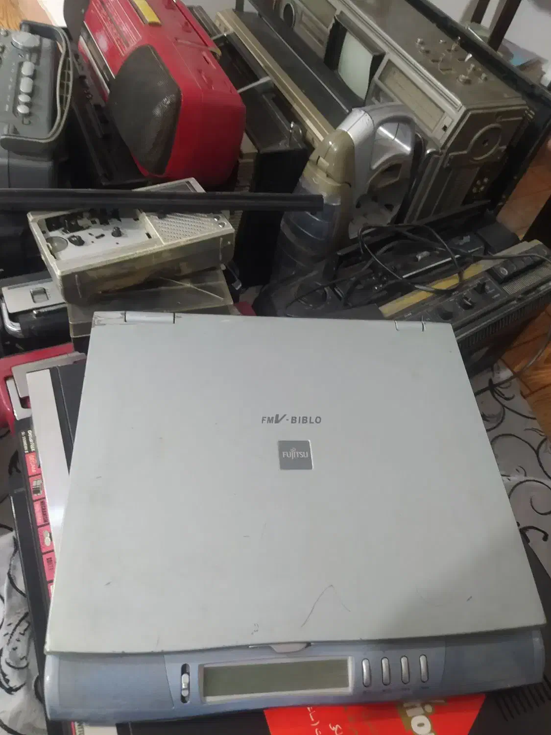 رادیو ضبط کاست گرام ویدیوvhs لب تاپ تلویزیون قدیمی|کلکسیون اشیاء عتیقه|کرمانشاه, |دیوار