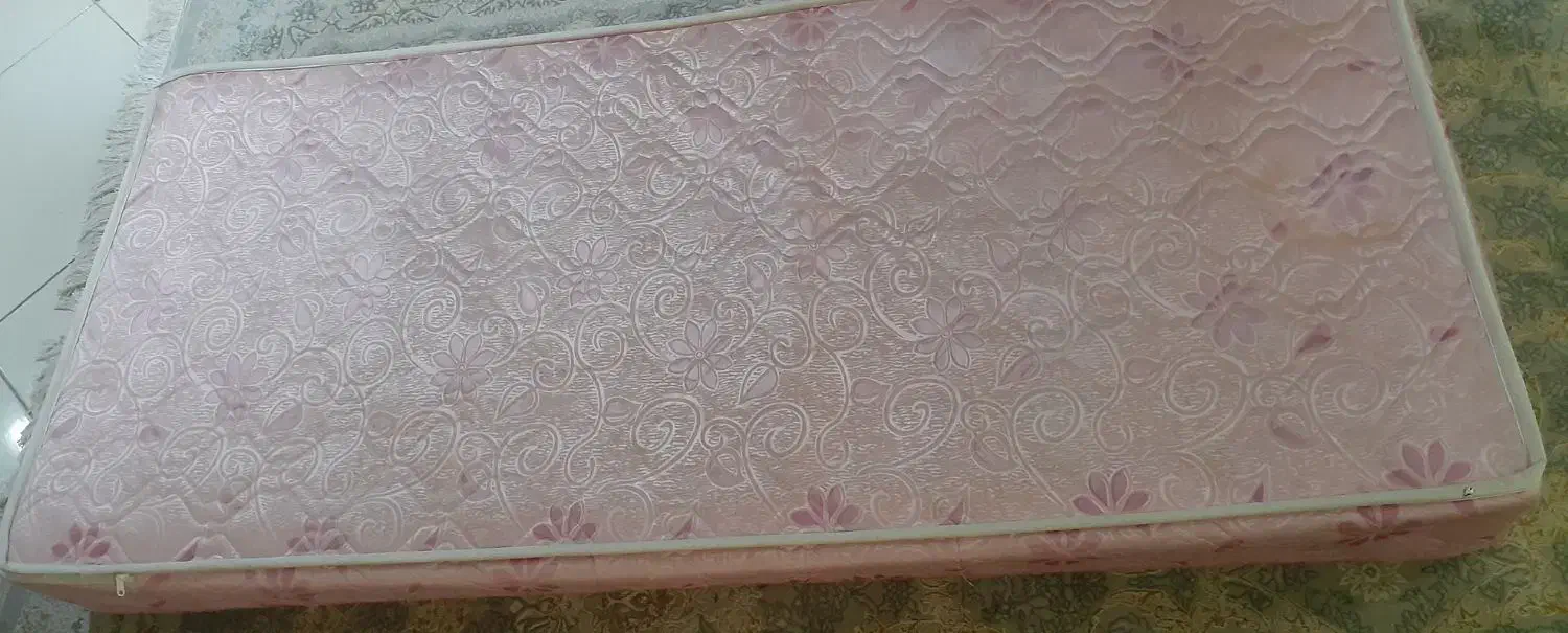 تشک تخت یک نفره (نوجوان)|تشک تختخواب|مشکین‌دشت, |دیوار