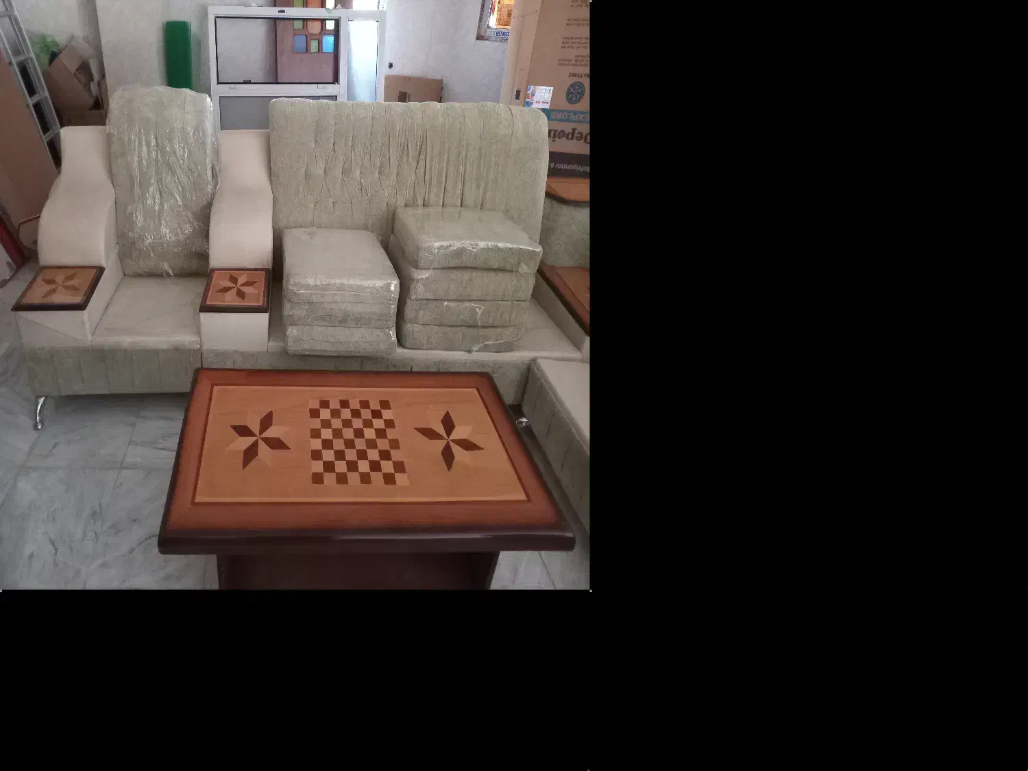 مبلمان هفت نفره در حد نو|مبلمان خانگی و میز عسلی|کامیاران, |دیوار