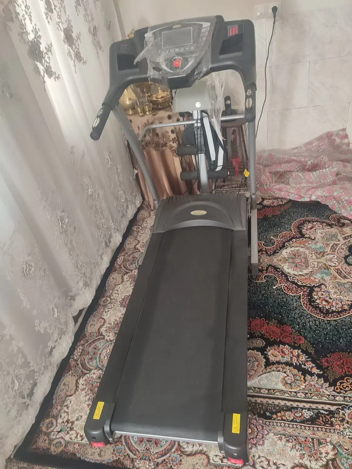 تردمیل همراه با چربی سوزی کمر .دراز نشست و چرخونک|تجهیزات ورزشی|اسلام‌شهر, صادقیه|دیوار