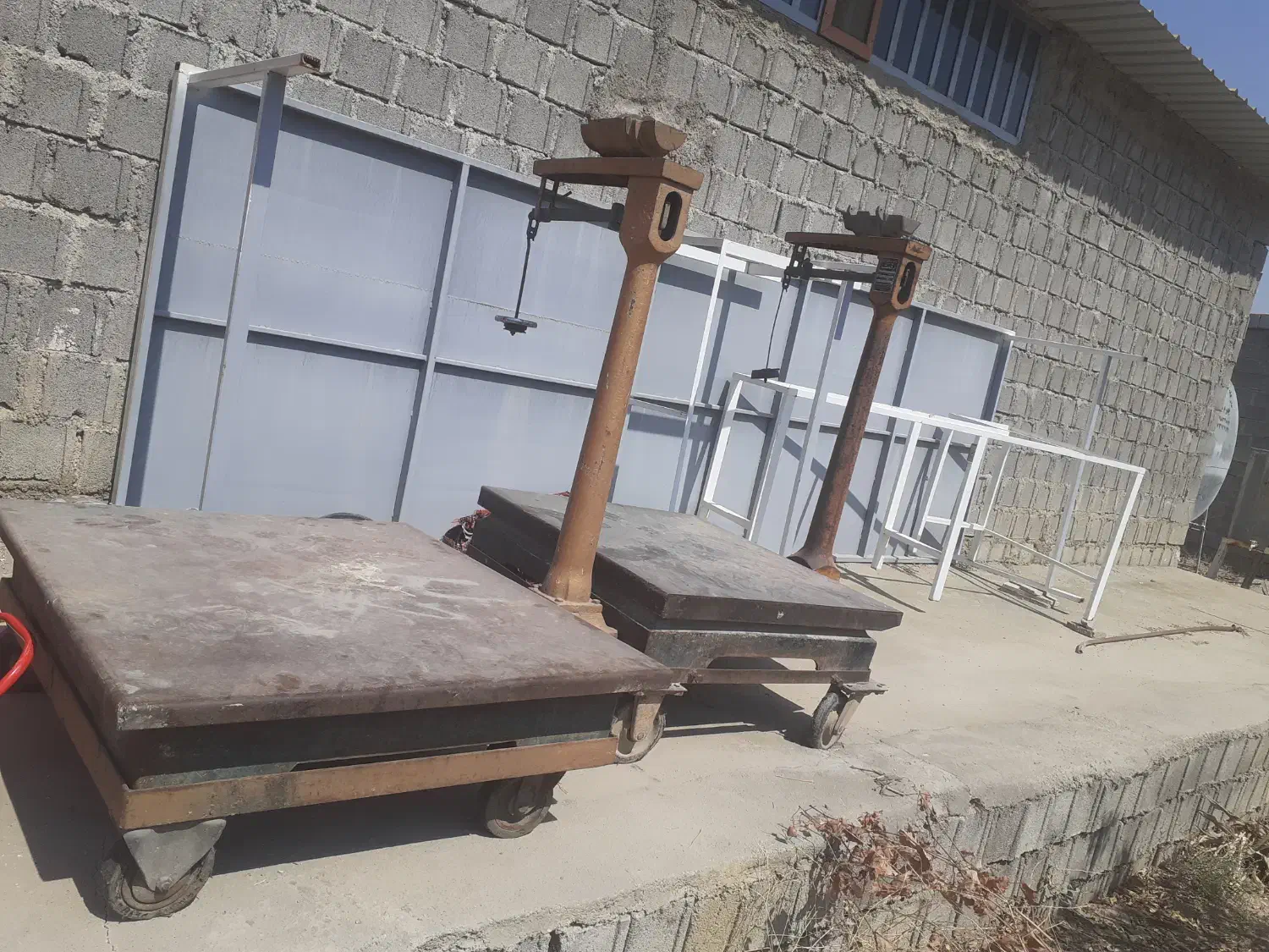 باسکول یک تنی|ماشین‌آلات صنعتی|جهرم, |دیوار