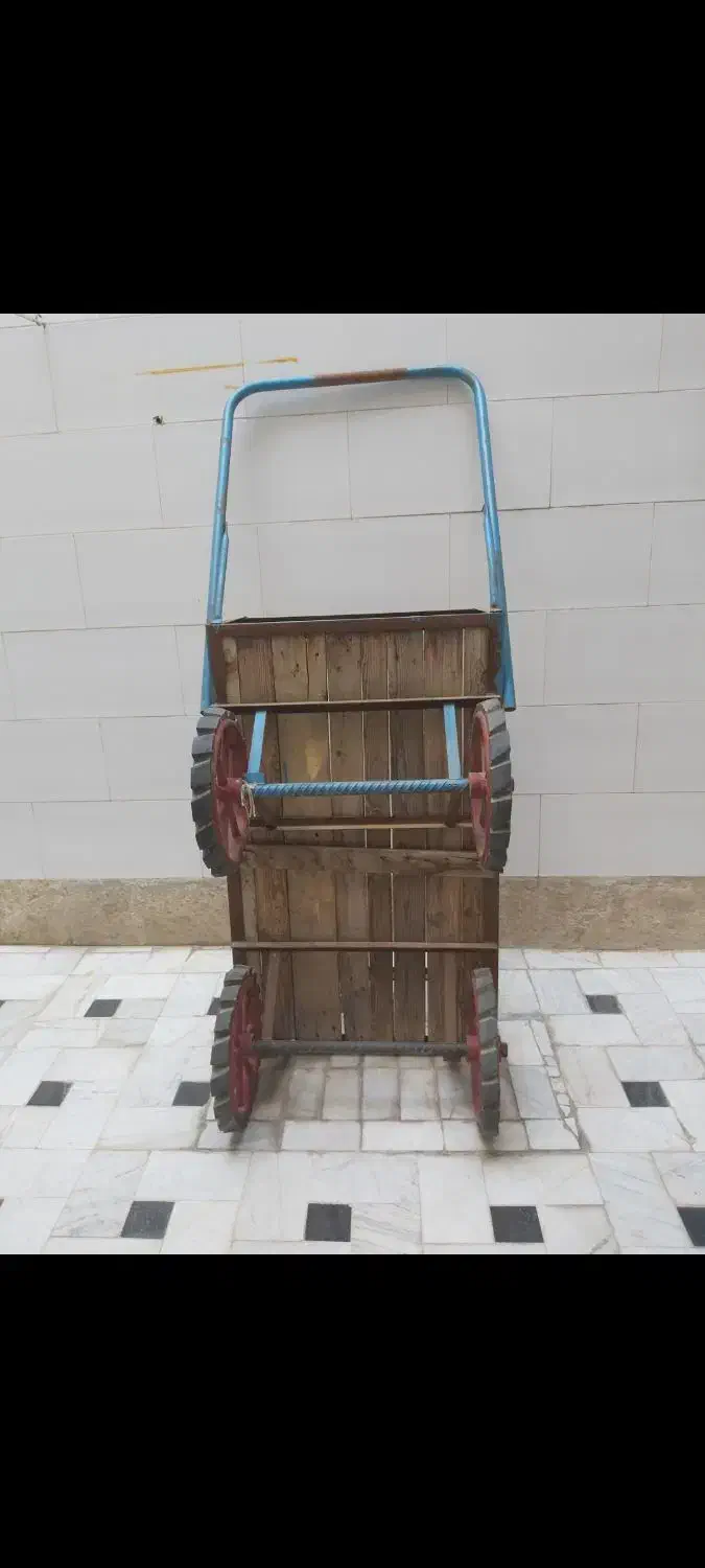 گاری چوبی بفروش میرسد|صنایع دستی و سایر لوازم تزئینی|قم, نیروگاه|دیوار