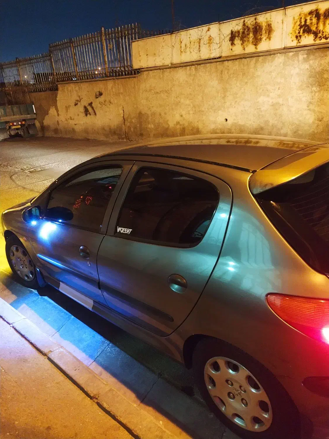 206تیپ 2|خودرو سواری و وانت|تهران, شهرک رضویه|دیوار