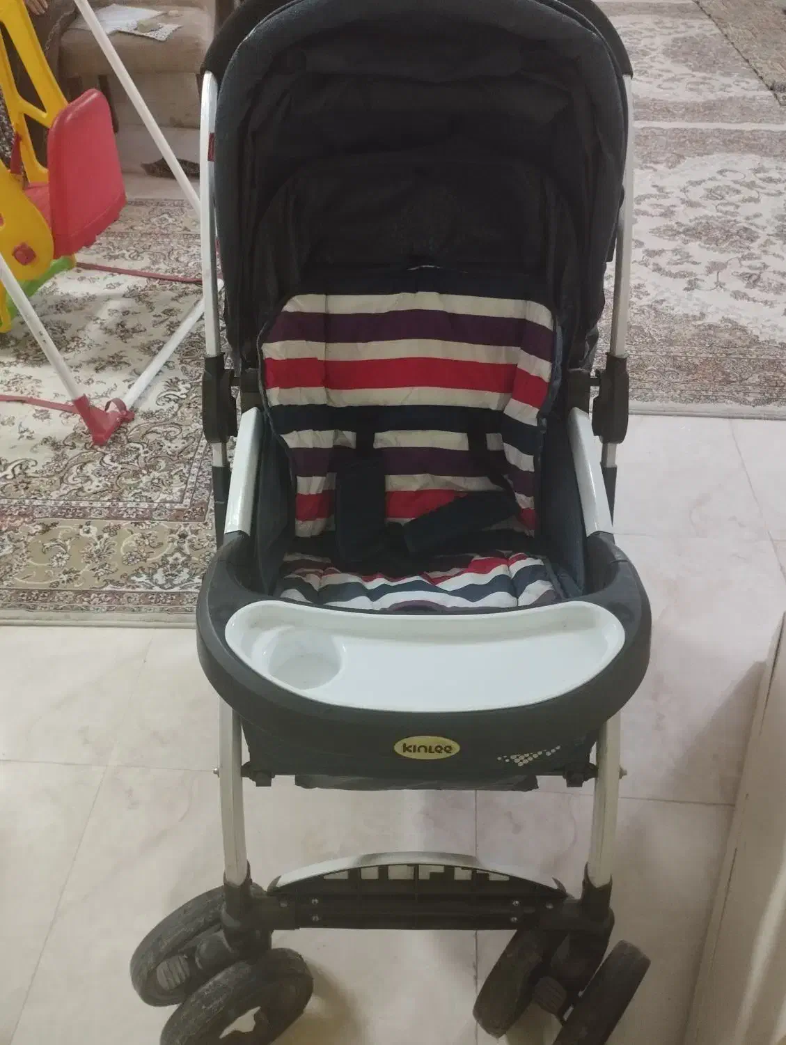 کالسکه خارجی بسیار بزرگ.|کالسکه و لوازم جانبی|تهران, قصر فیروزه ۱|دیوار