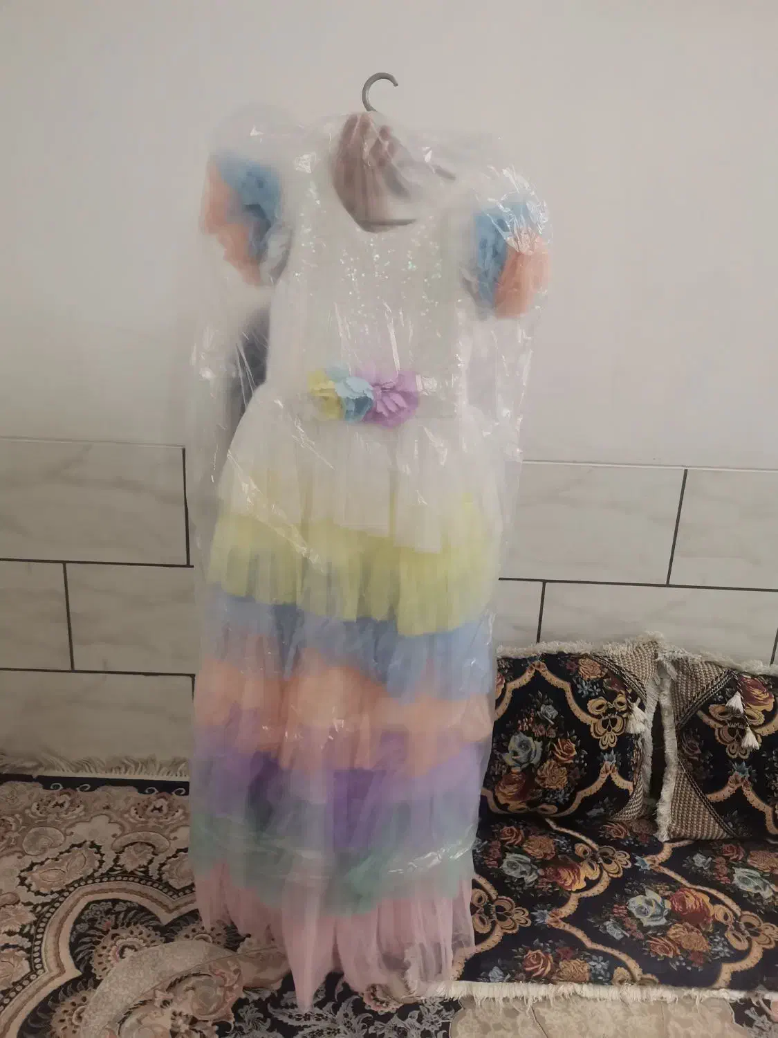 لباس مجلسی دخترانه|کفش و لباس بچه|شیراز, کوشک میدان|دیوار