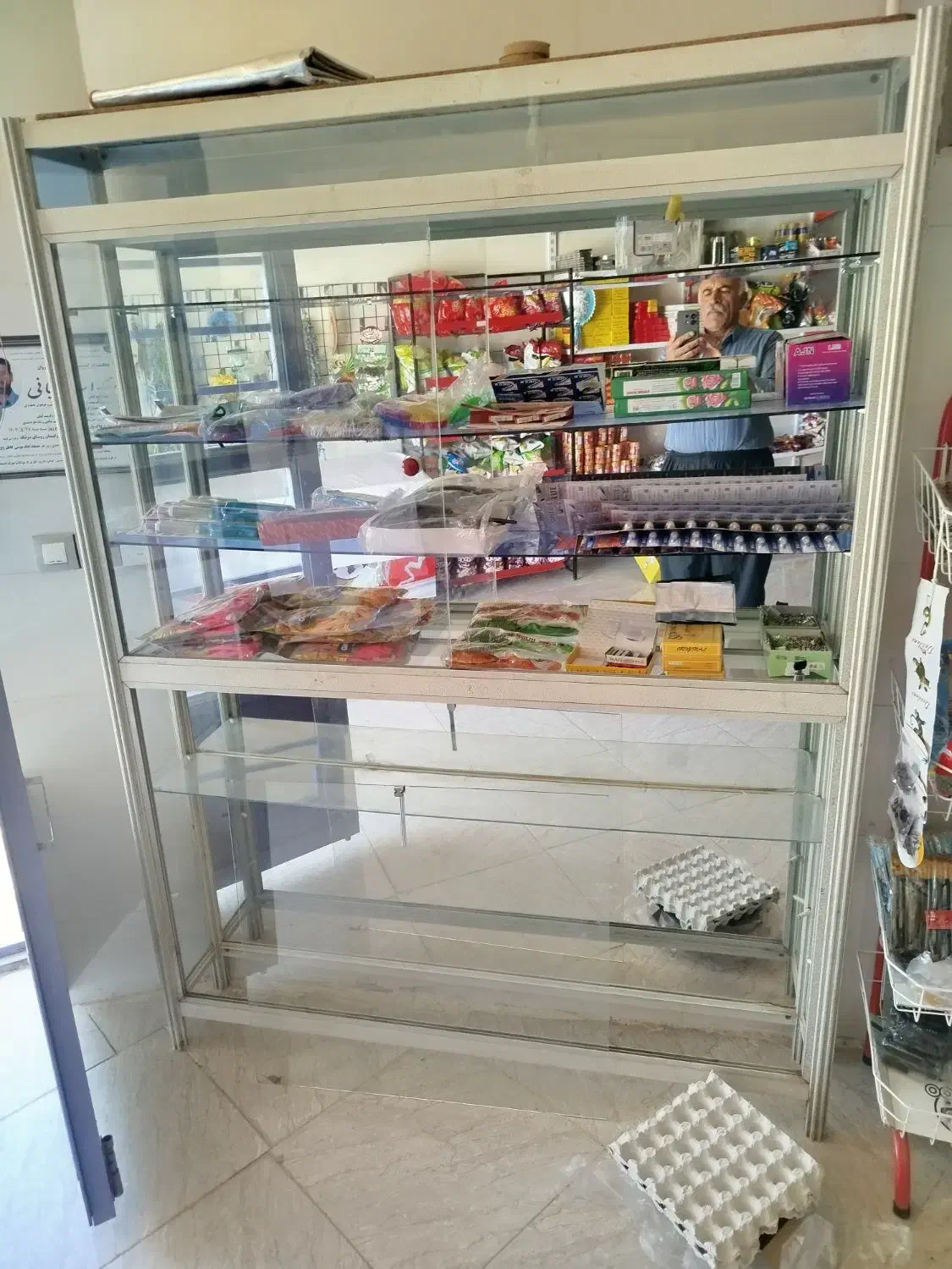 ویترین|فروشگاه و مغازه|ایوان, |دیوار