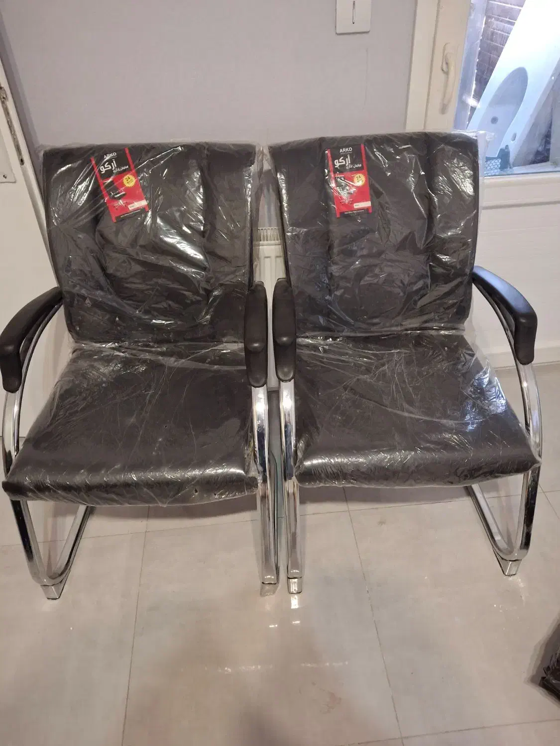 صندلی انتظار کنفرانس 913 مدل آرکو|مبلمان اداری|چهارباغ, |دیوار