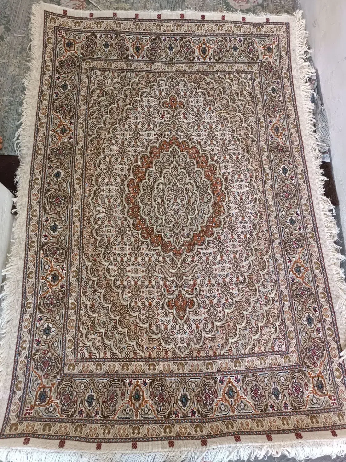 فرش دستباف زرنیم|فرش|ارومیه, |دیوار