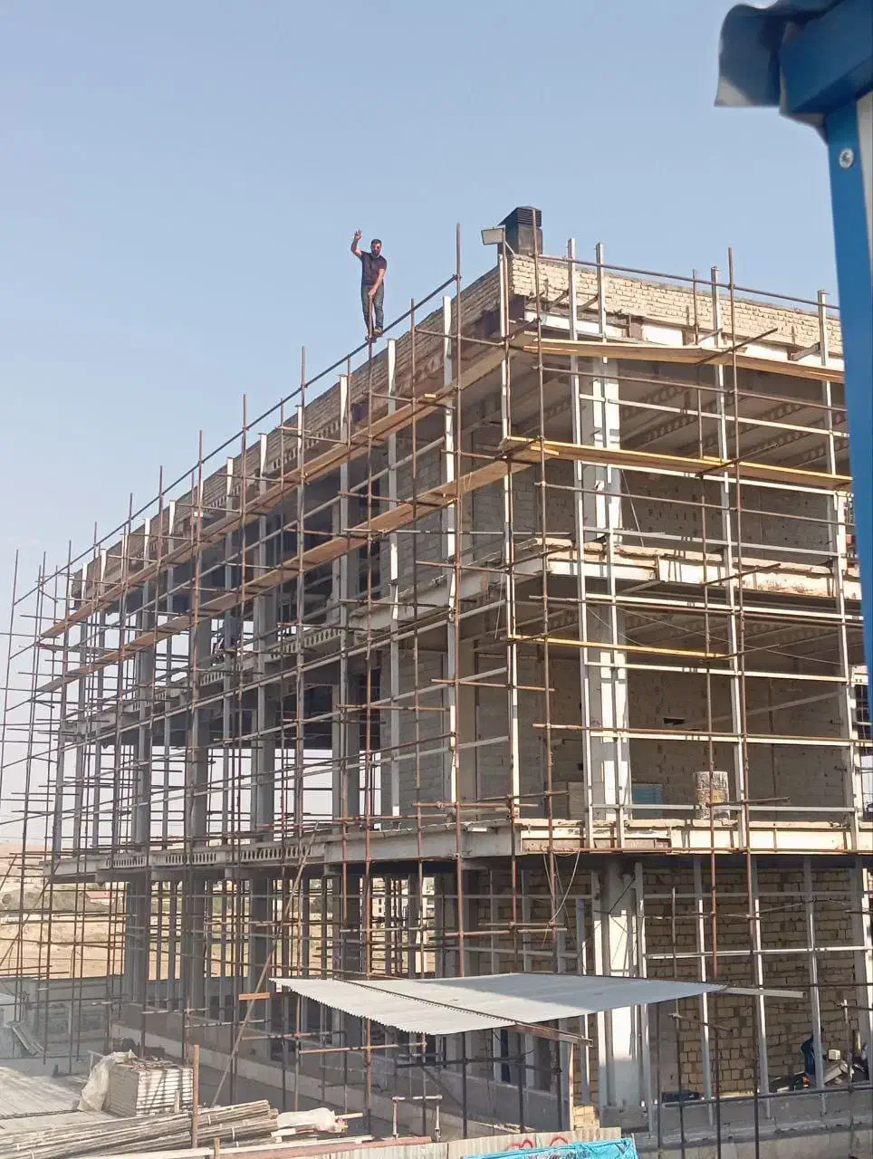 اکیپ اجرای تخصصی نمای خشک و جوشکاری صنعتی|خدمات پیشه و مهارت|تهران, زرگنده|دیوار