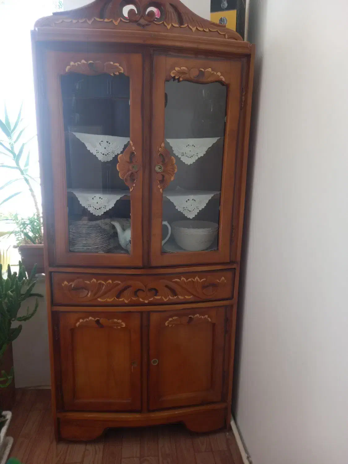 بوفه چوبی|بوفه، ویترین، کنسول|خوی, |دیوار