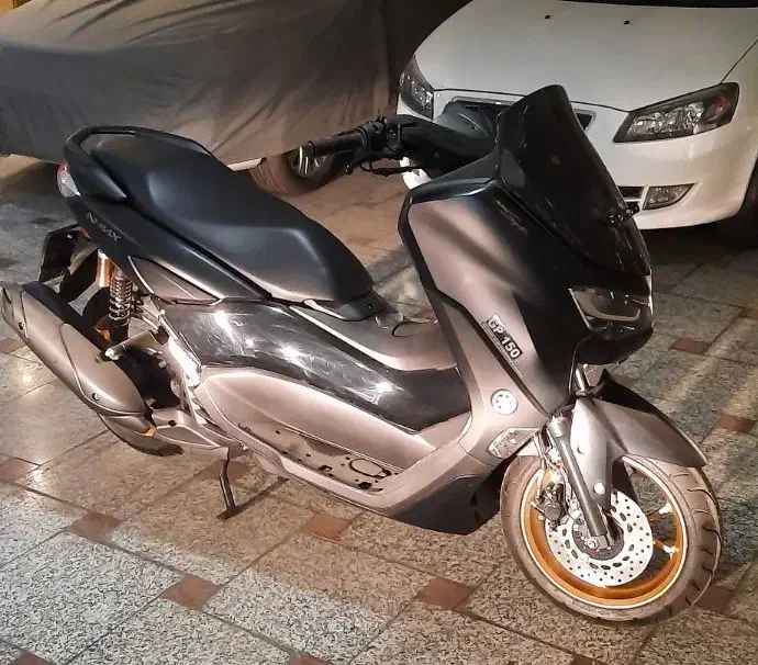 موتور ان مکس nmax سوییچ مدل ۴۰۳صفر واقعی|موتورسیکلت|تهران, مشیریه|دیوار