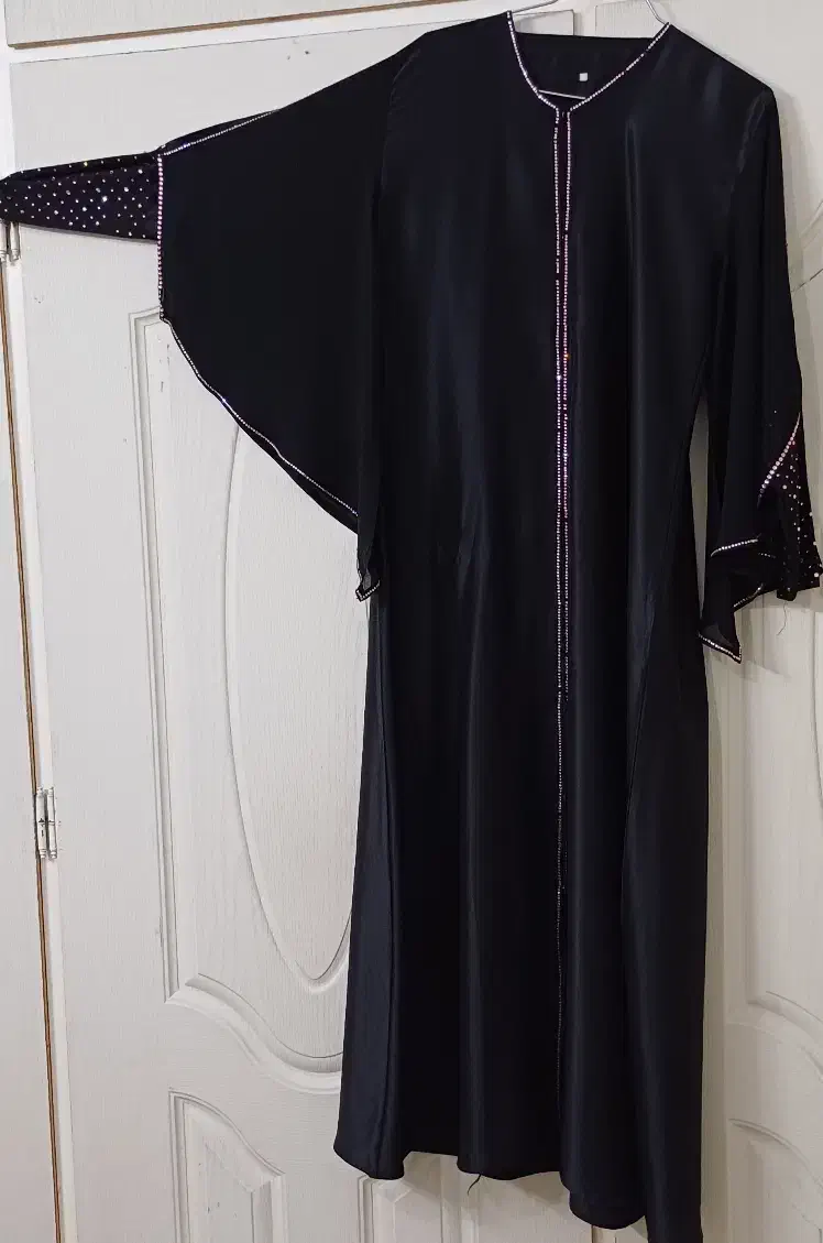 شومیز مشکی مانتو عربی و شال|لباس|قم, باغ کرباسی|دیوار