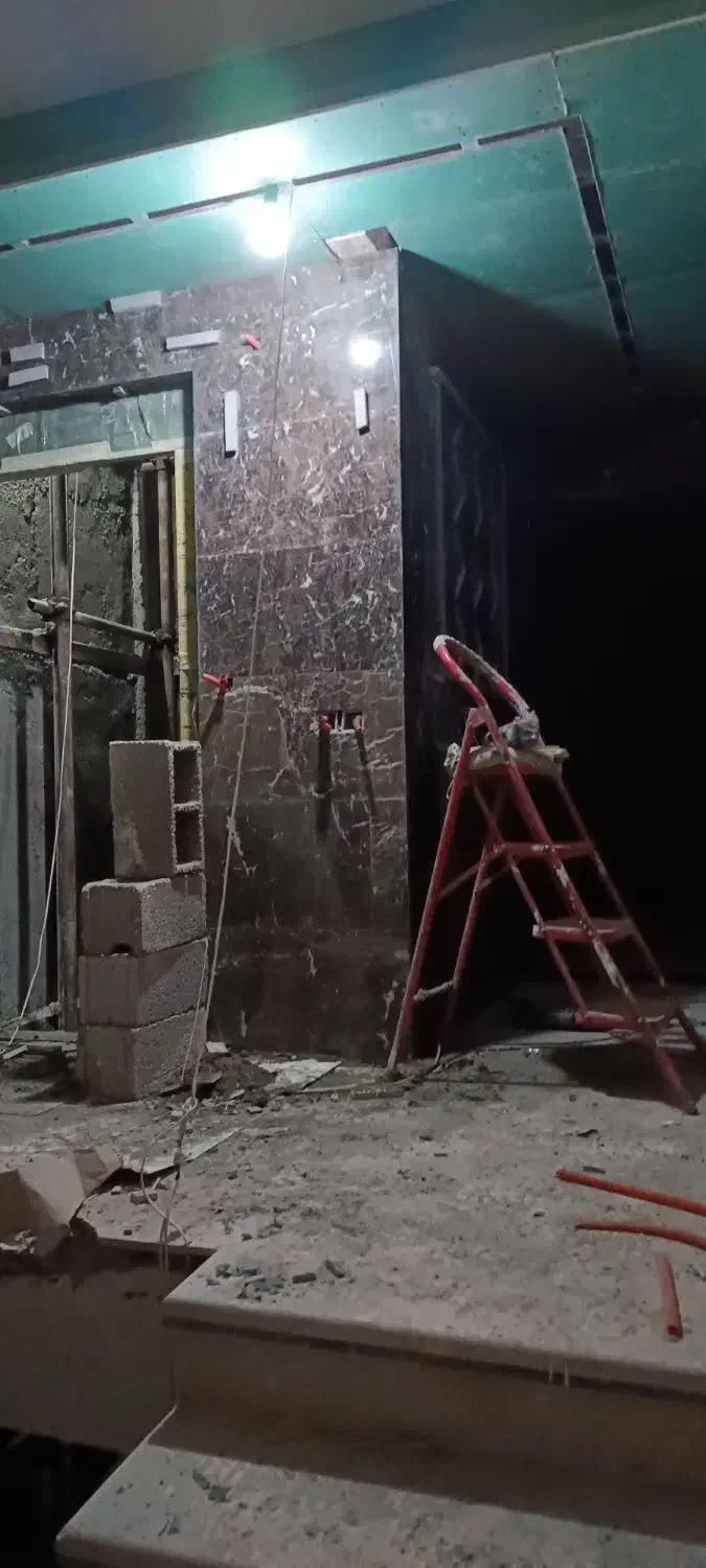 کار گرساده ففقط درحدآچارفرانسه دوتا فلفلییش میخوام|استخدام معماری، عمران و ساختمانی|خمام, |دیوار