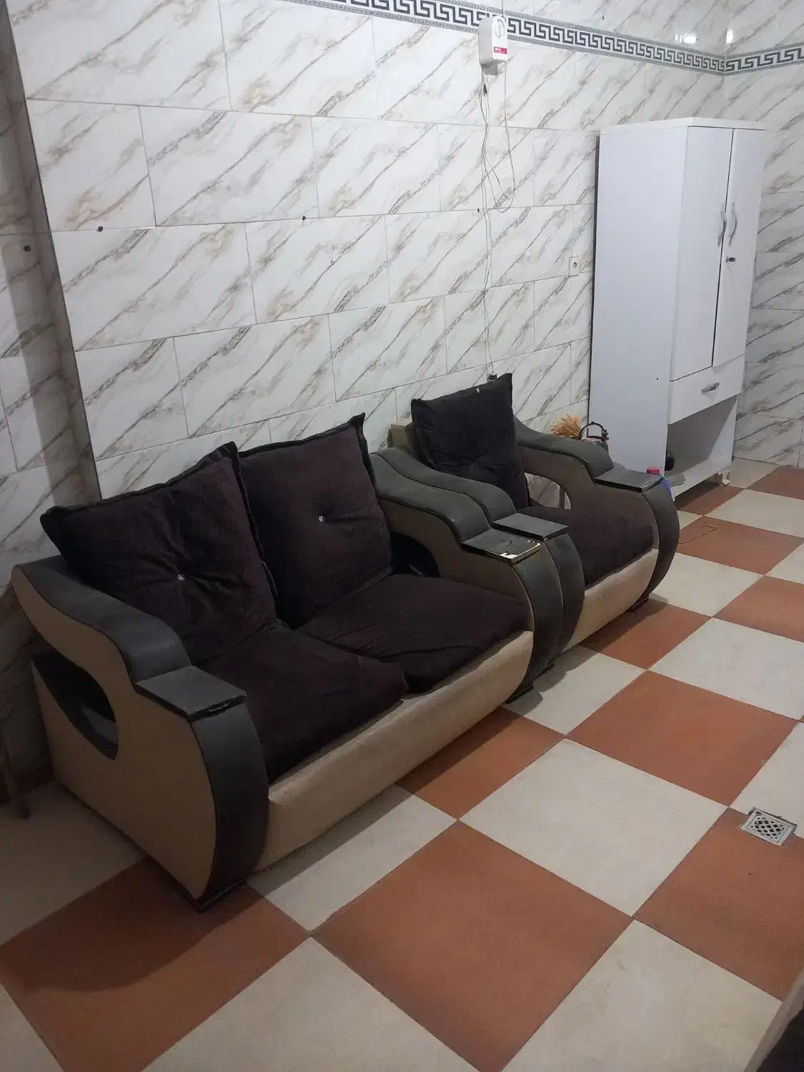 فروش مبل کارکرد۷نفره|مبلمان اداری|همدان, |دیوار