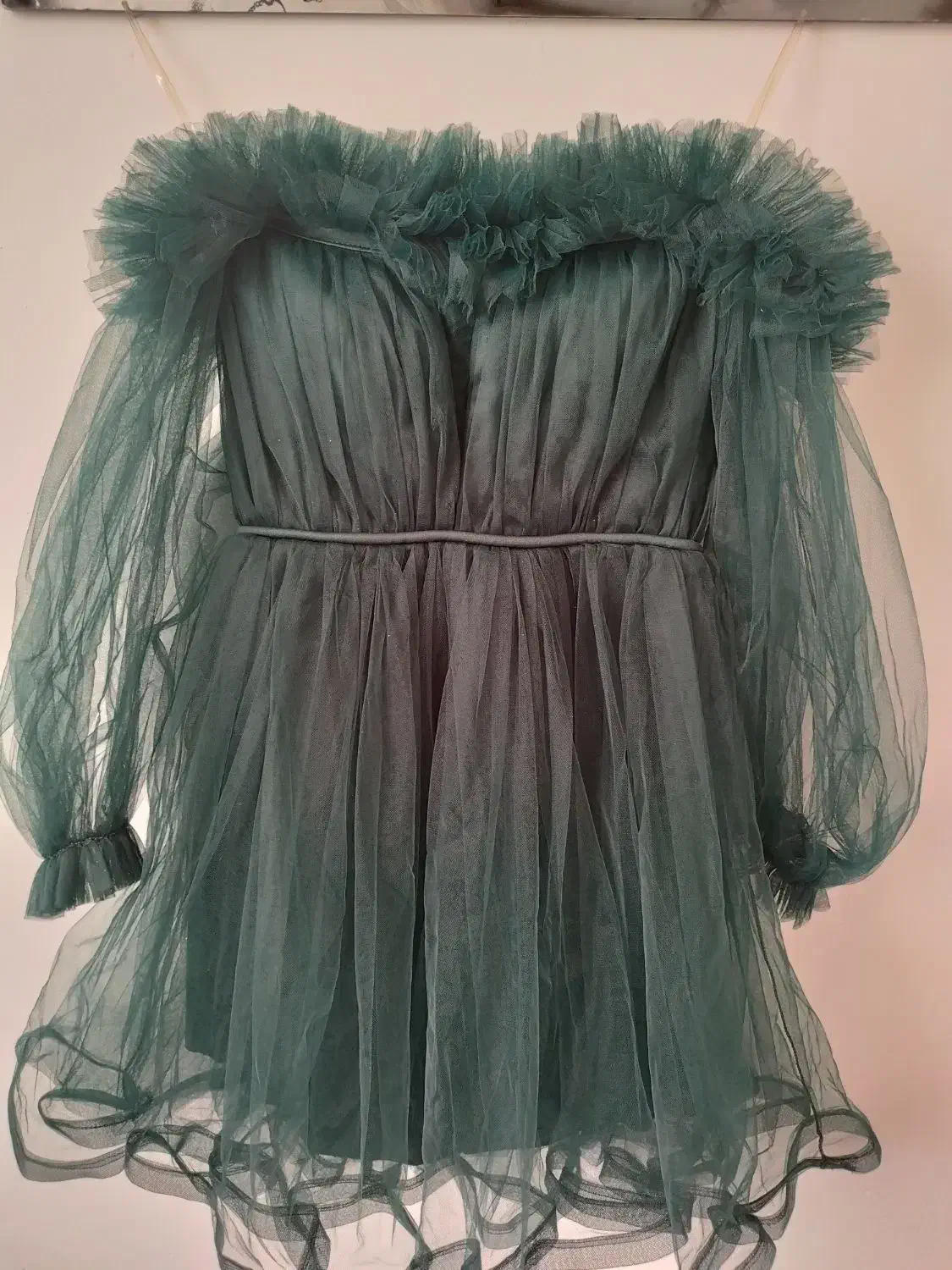 لباس مجلسی|لباس|هشتگرد, ینگی امام|دیوار