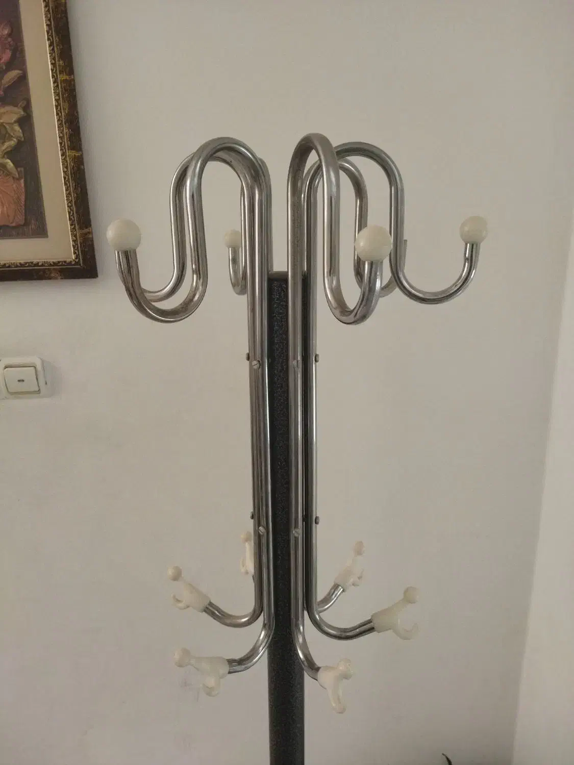 جالباسی|بندرخت و رخت‌آویز|بجنورد, |دیوار