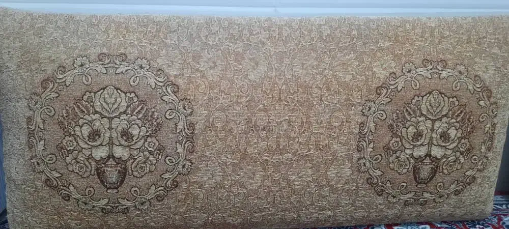 پشتی|پشتی|مرودشت, پشت سایپا|دیوار