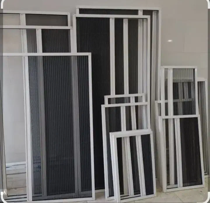 درب آلومینیوم توری پلیسه ای. دوجداره . پنجره|مصالح و تجهیزات ساختمان|یزد, |دیوار