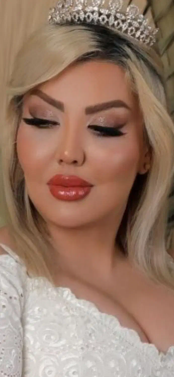 جشنواره میکاپ شینیون رنگ ناخن بافت مژه شیدینگ|خدمات آرایشگری و زیبایی|فردیس, فردیس|دیوار