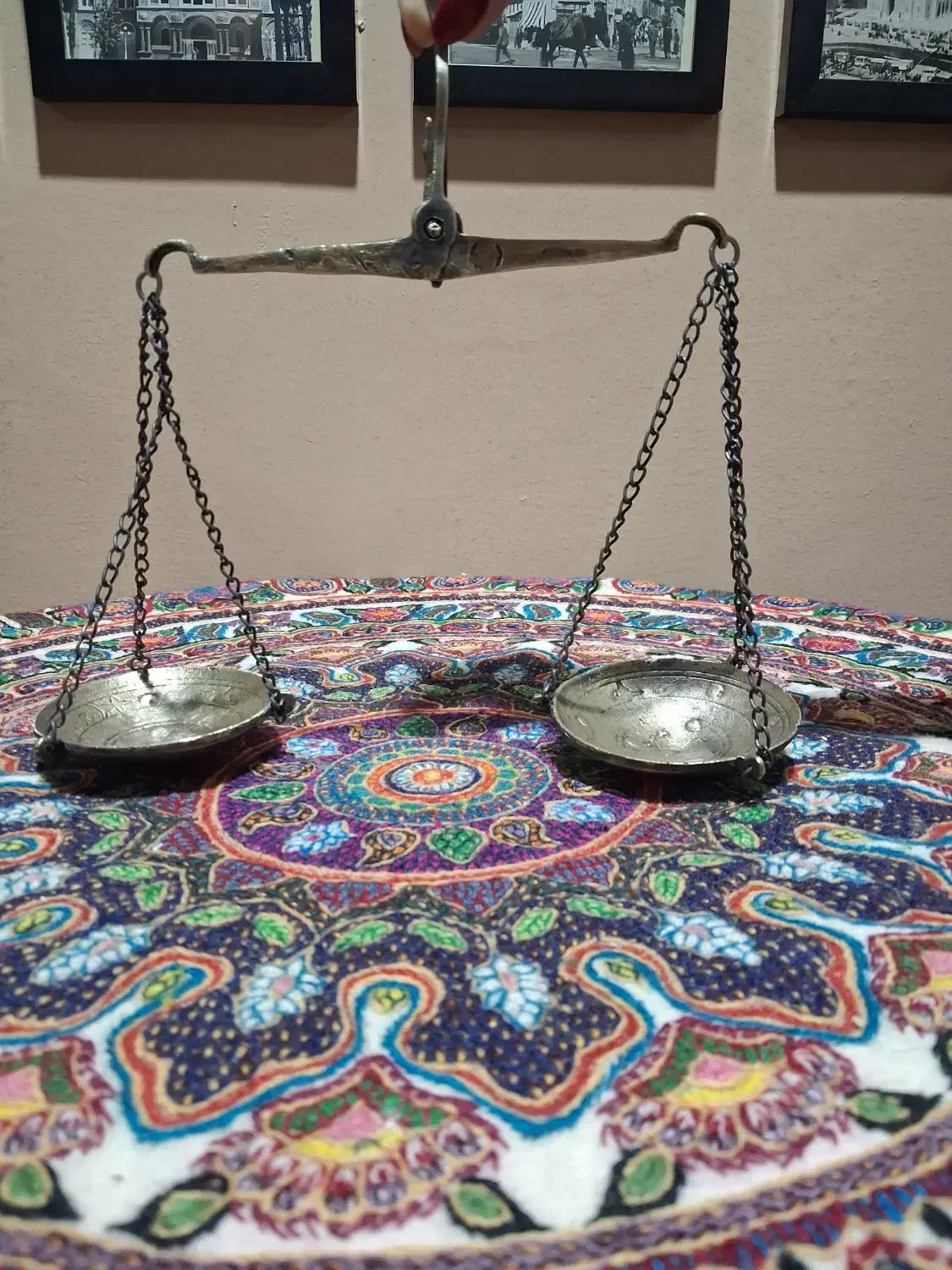 تعدادی لوازم قدیمی برنجی ورق بزنید|کلکسیون اشیاء عتیقه|رفسنجان, |دیوار