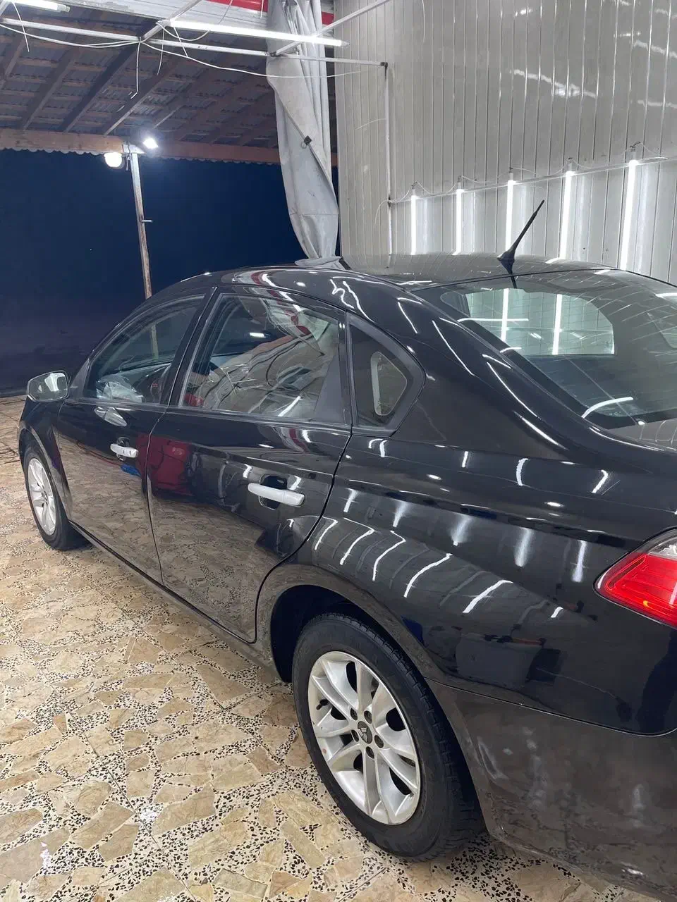 برلیانس H330موتور بزرگ مدل ۹۷ کم کارکردتک برگ سند|خودرو سواری و وانت|رشت, تازه آباد|دیوار