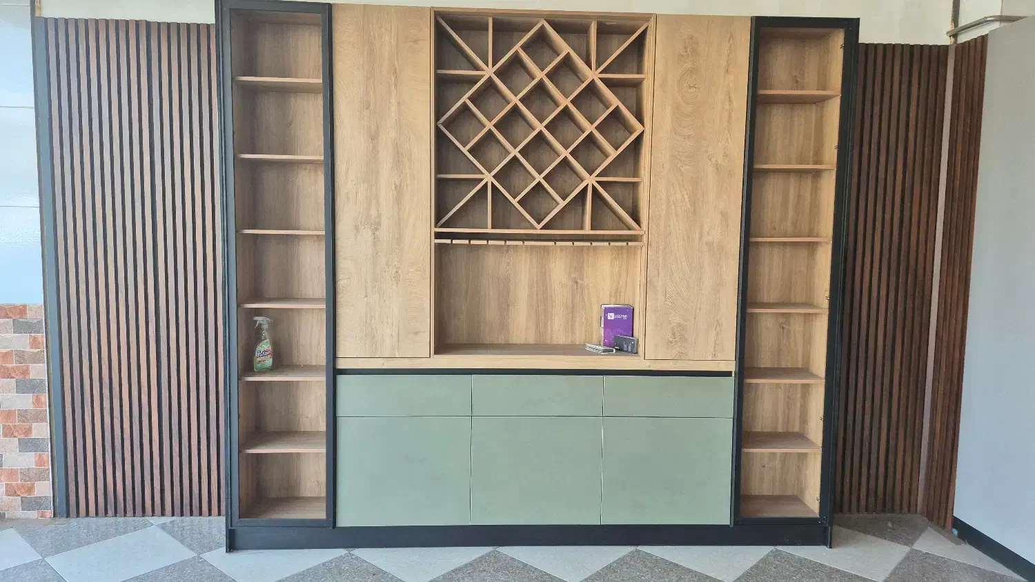 فروش کابینت نمایشگاهی|جاکفشی، کمد، دراور|بانه, |دیوار